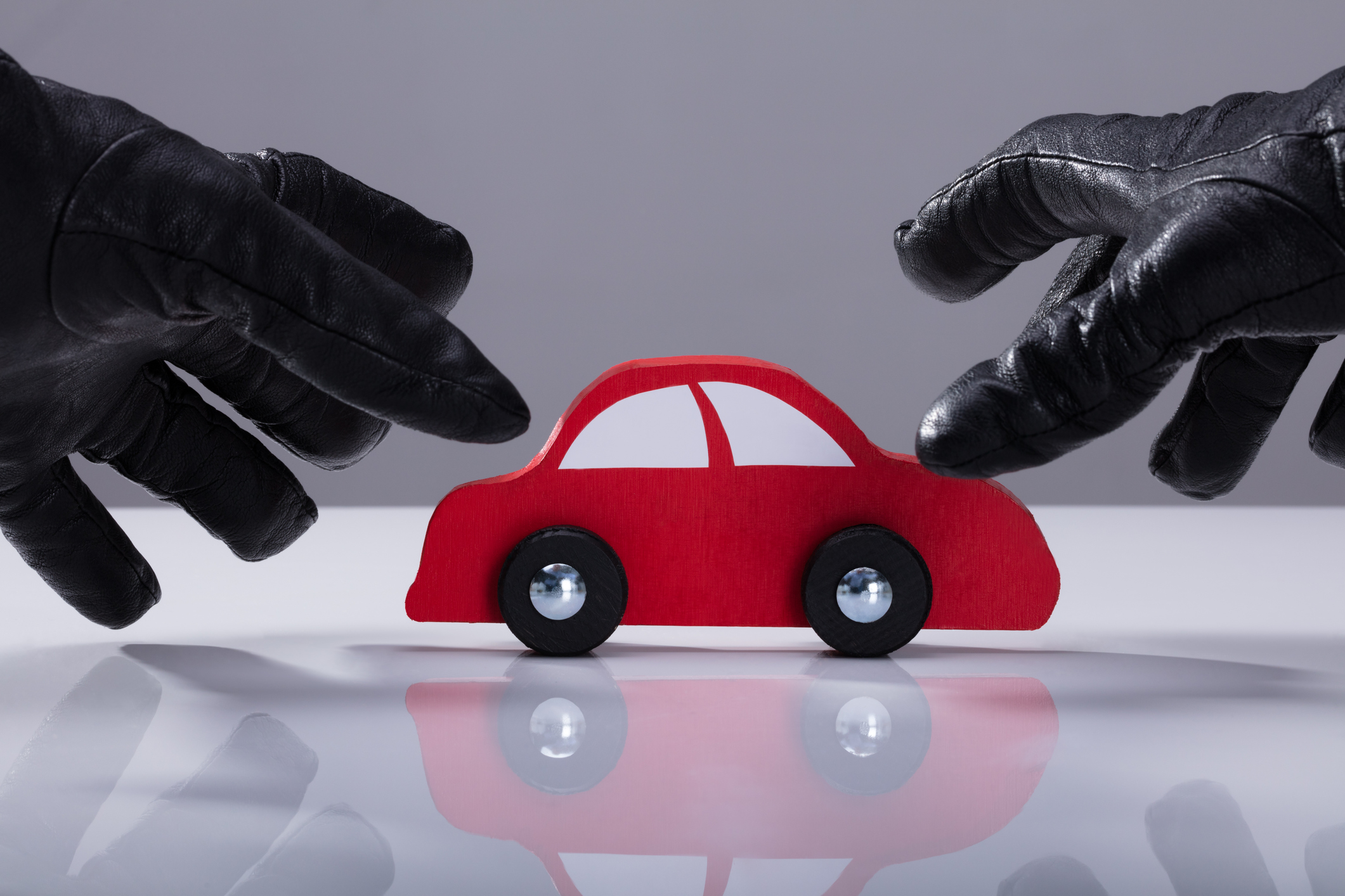 Does car insurance cover theft?